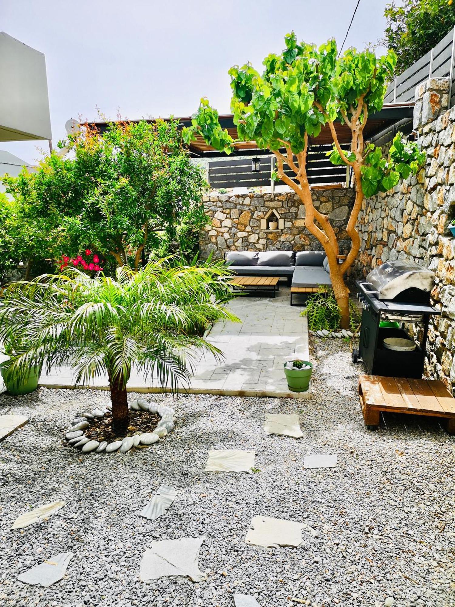 Spacious Maistrali Villa, Private Pool & Garden Rodakino Exterior photo