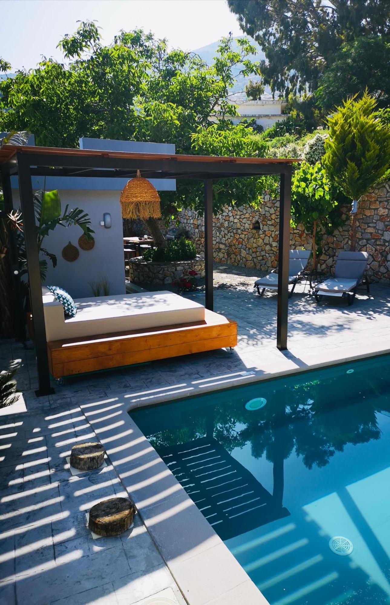 Spacious Maistrali Villa, Private Pool & Garden Rodakino Exterior photo